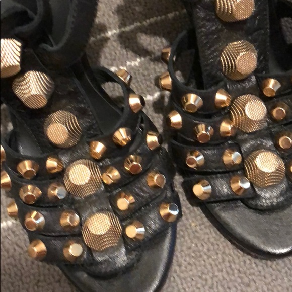 ✨ Balenciaga Paris Gold Stud Wedges 38 ✨ - Picture 4 of 6